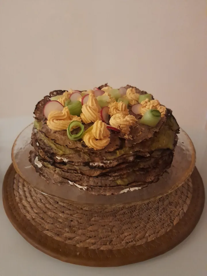 Gâteau de crêpes au saumon et crudités, recette minceur de Laurence