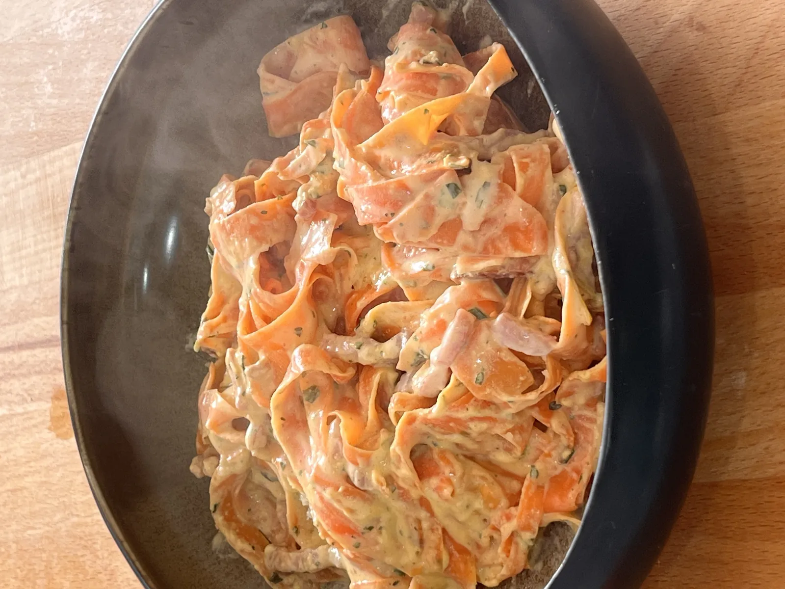 Tagliatelles de carottes façon carbonara, recette minceur de Laurence